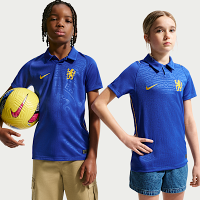 Chelsea FC 2026/27 Stadium Home Older Kids' Nike Dri-FIT Football